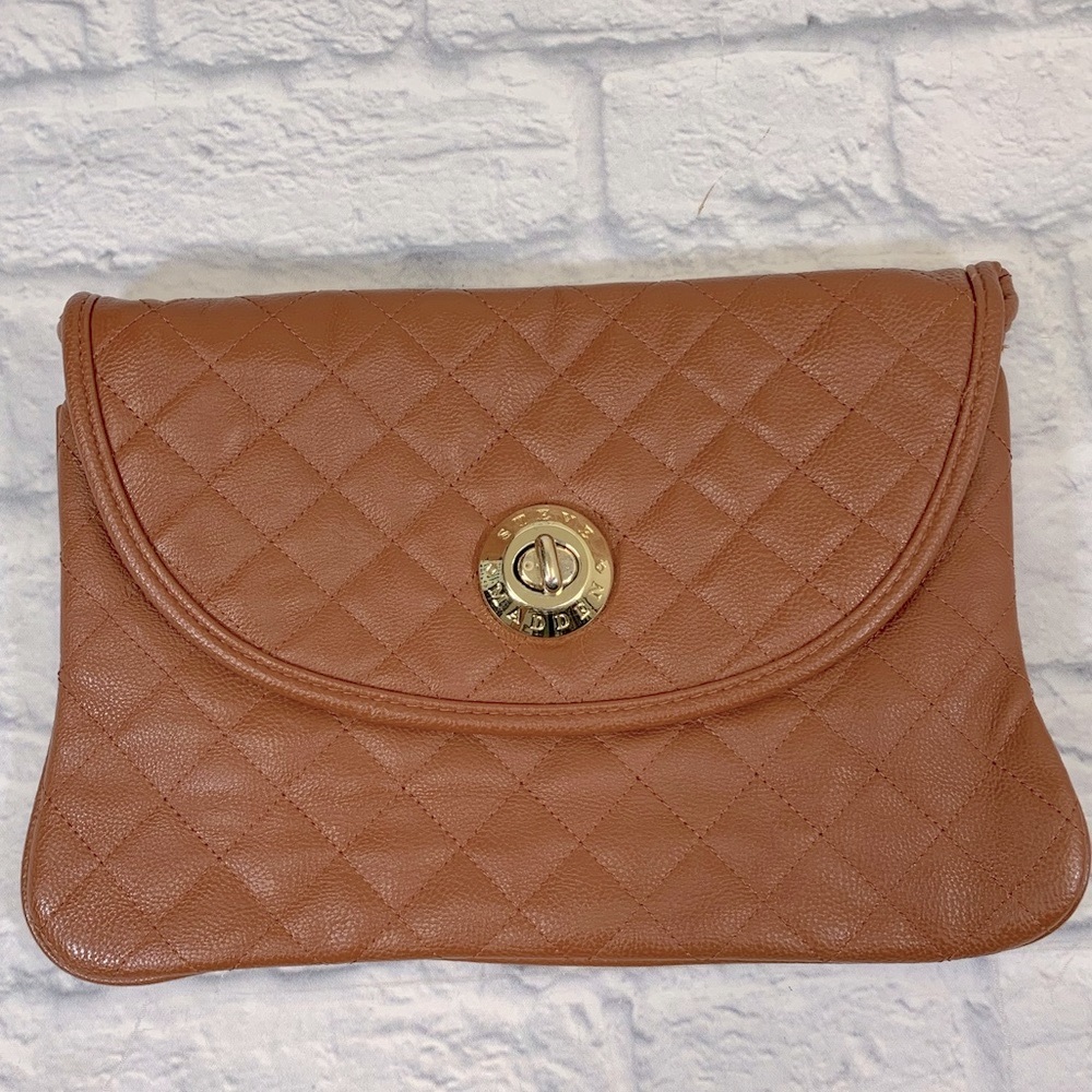 Steve Madden Large Clutch Turnkey Brown Gold Pockets